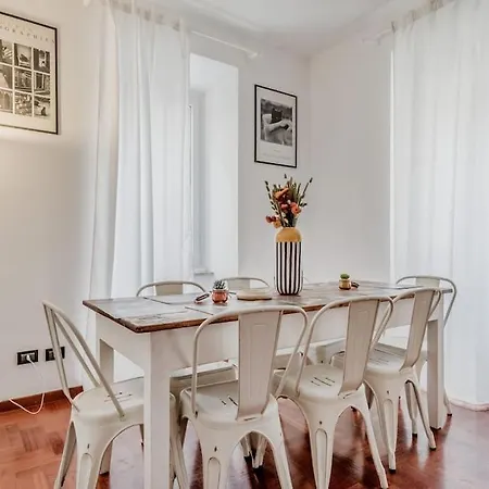 Casa Del Borgo Elegant Apartment 200 M From The Vatican 8/Pax Exterior photo