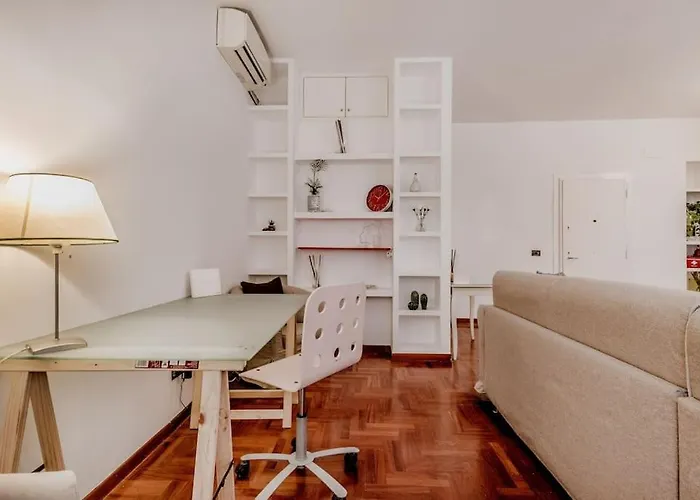 Casa Del Borgo Elegant Apartment 200 M From The Vatican 8/Pax